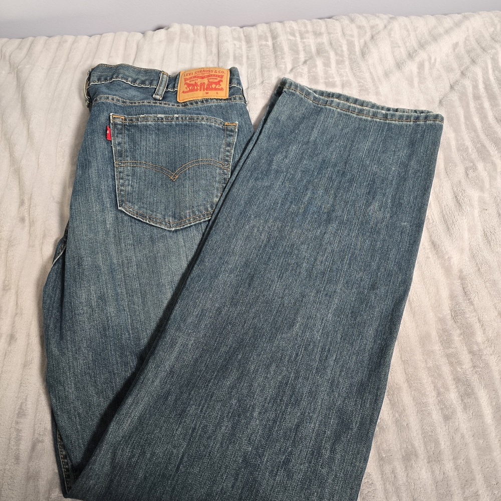 Levis 559 relaxed straight jeans mens 42x34 Blue denim 100%‎ cotton. 067